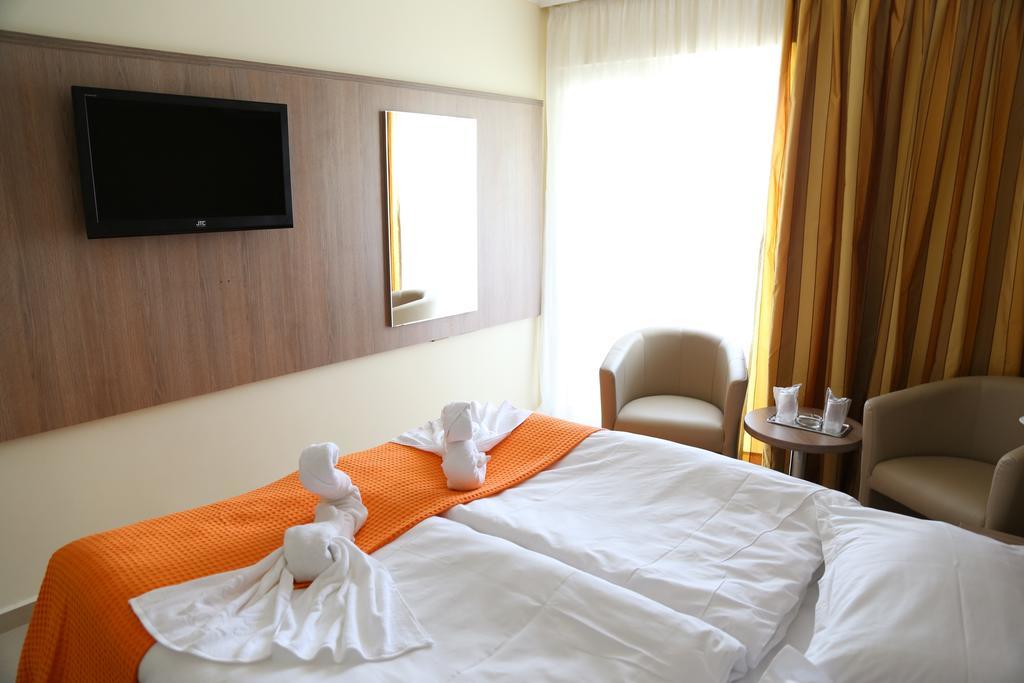 Hotel Piccadilly Мамая Номер фото