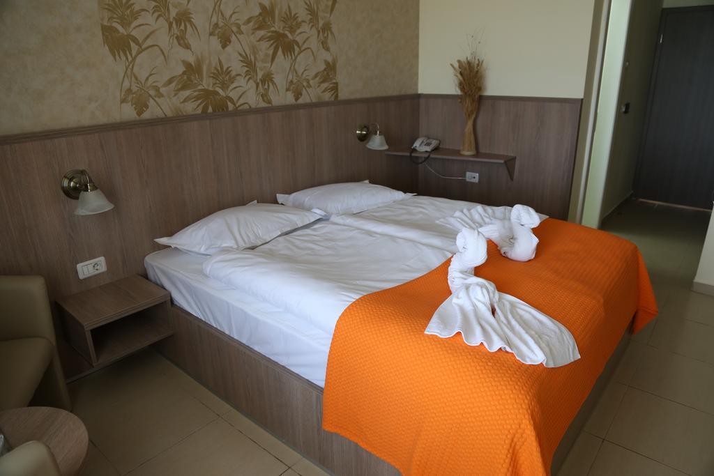 Hotel Piccadilly Мамая Номер фото