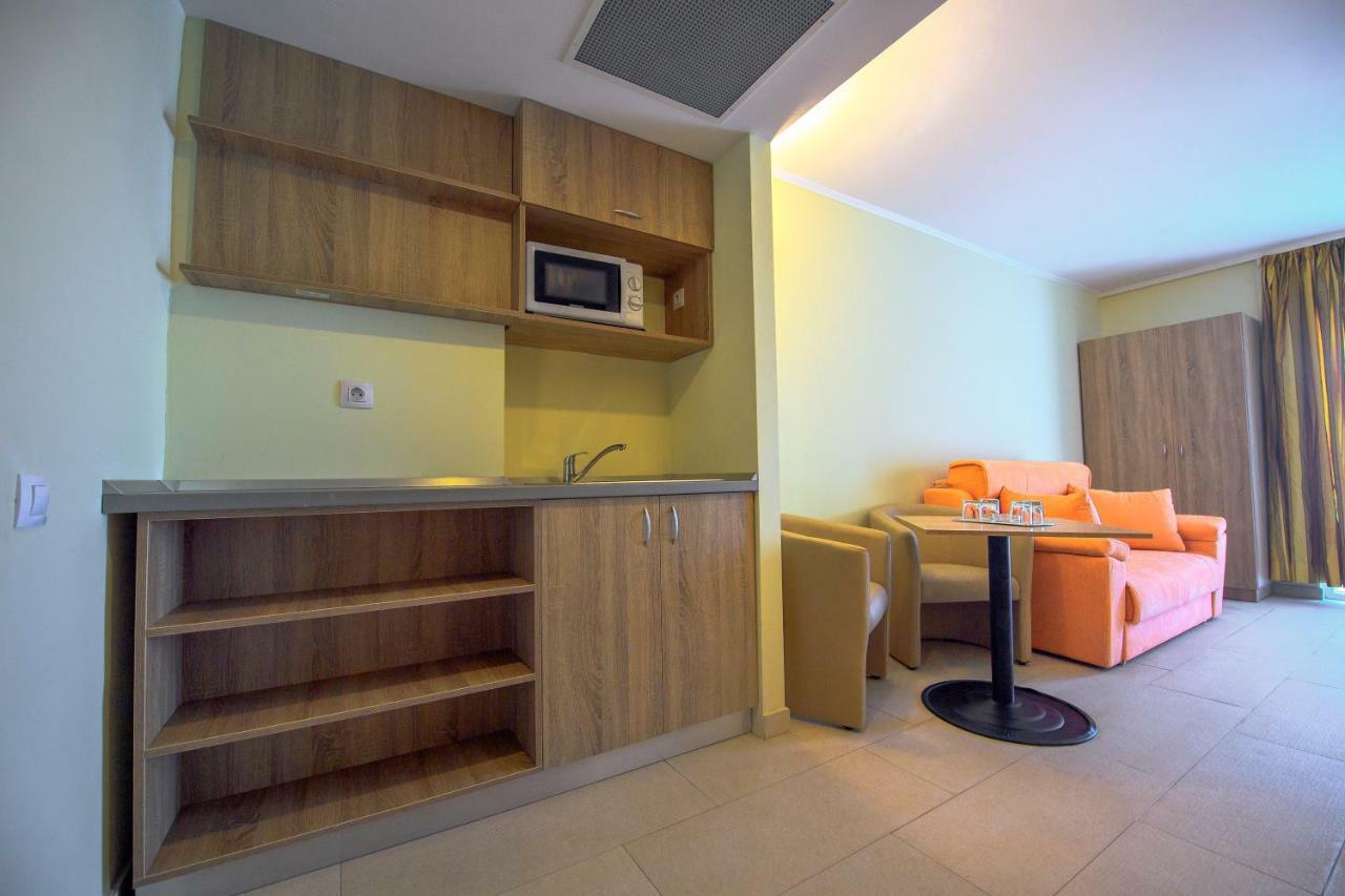Hotel Piccadilly Мамая Экстерьер фото