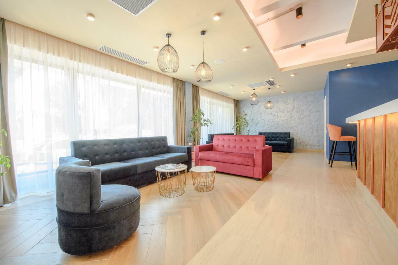 Hotel Piccadilly Мамая Экстерьер фото