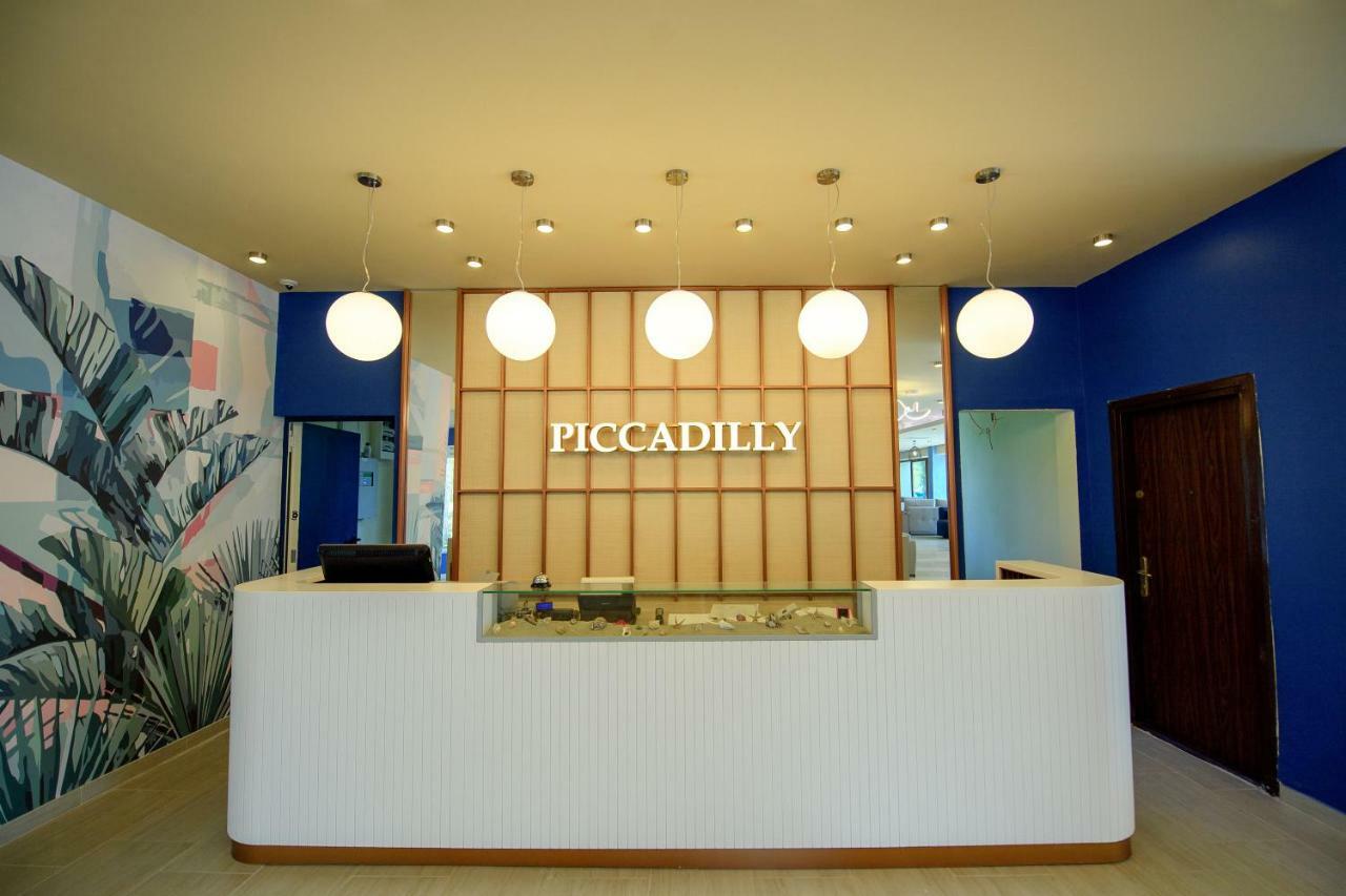 Hotel Piccadilly Мамая Экстерьер фото