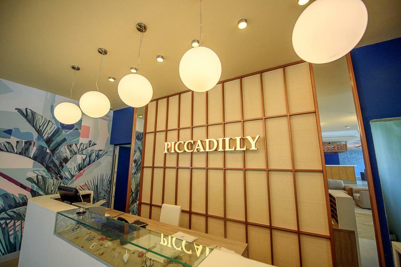 Hotel Piccadilly Мамая Экстерьер фото